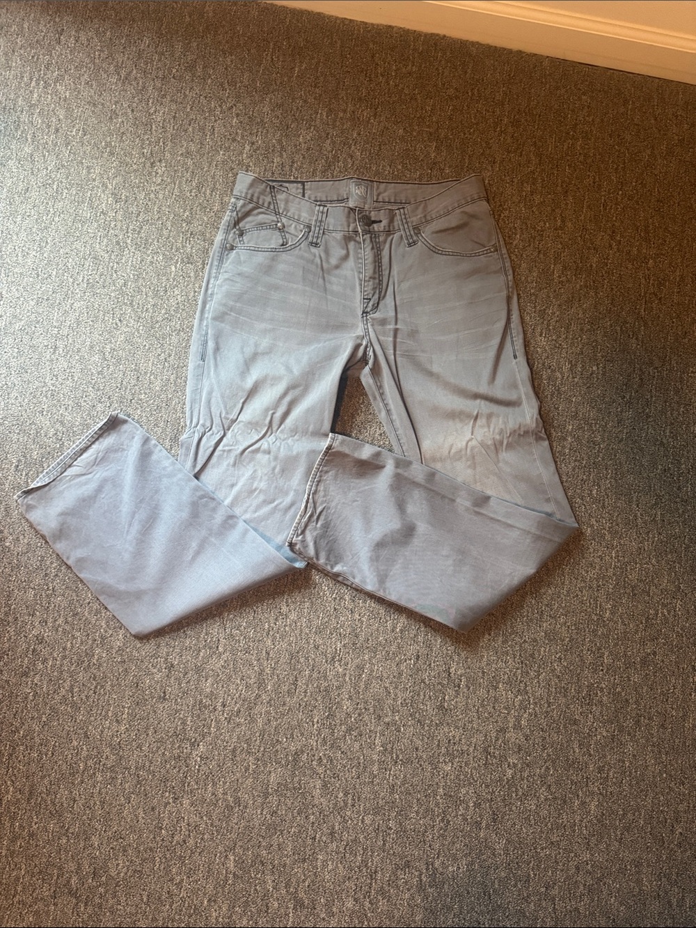 Rock and Republic Men’s Gray Jeans
